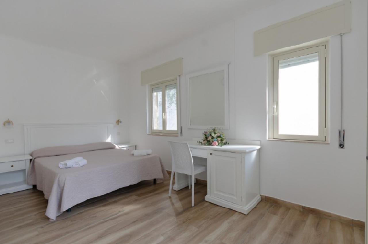 Hotel Il Melograno Mattinata Luaran gambar