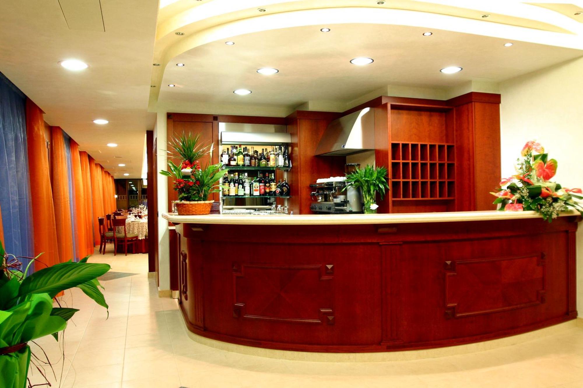 Hotel Il Melograno Mattinata Luaran gambar